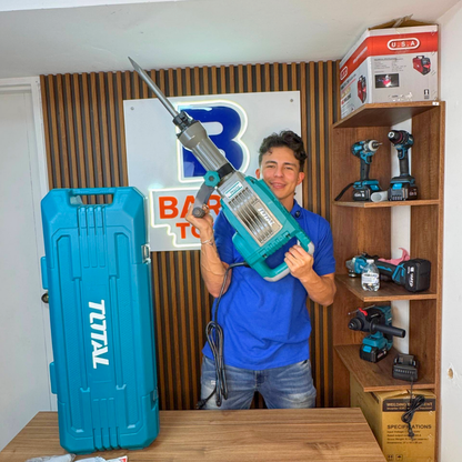 Demoledor Industrial TOTAL SDS HEX 1700W – 50J con Maletín y Cinceles
